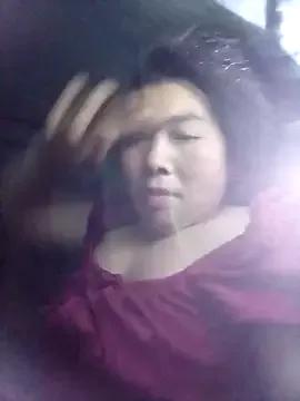 Freechat quynhkoolbae on StripChat