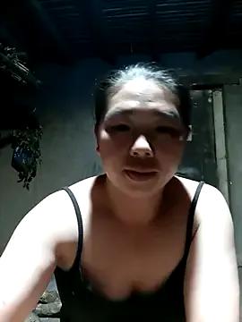 Freechat quynhkoolbae on StripChat