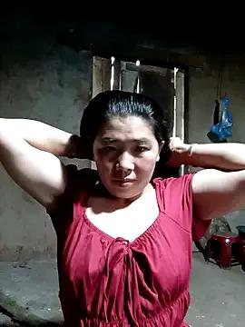 Freechat quynhkoolbae on StripChat