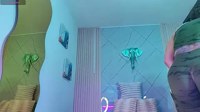 Rachel_rivera — The tip of your cock in my ass