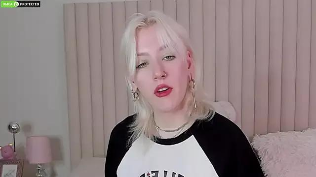 Freechat RachelCart on StripChat
