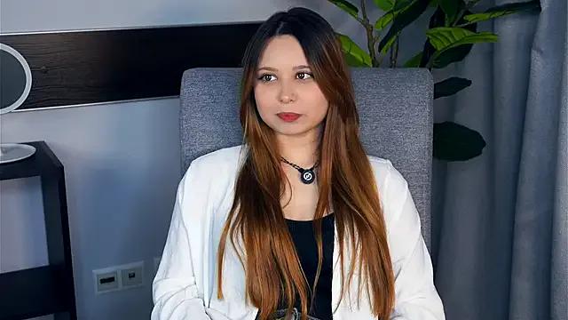 RacquelSookoo — eye contact