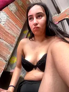 RAKEL37 — Naked