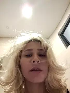 Ramona_Flower — Let's play hide-and-seek with plug s