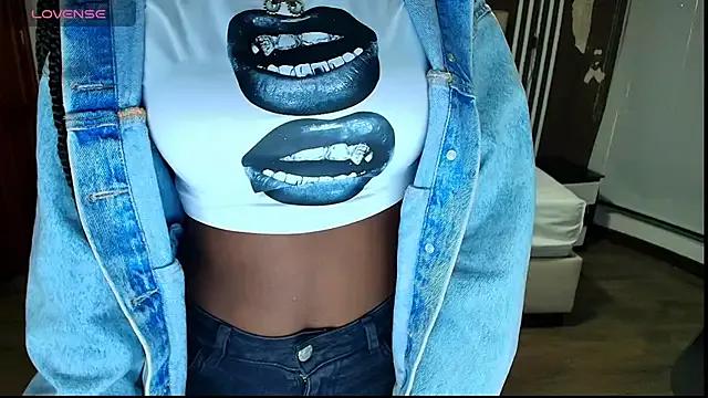 Freechat Raquel_jones on StripChat