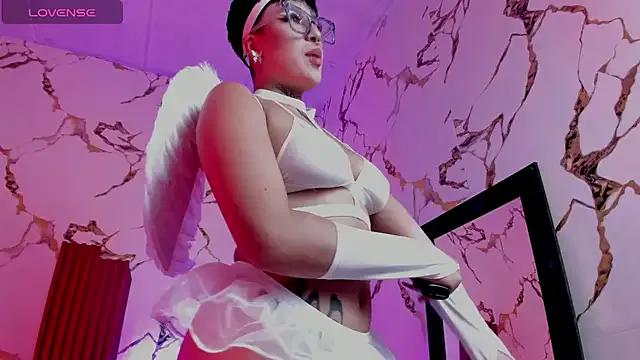 Freechat Rebeka-baker on StripChat