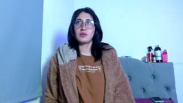 Freechat Red-moon1 on StripChat