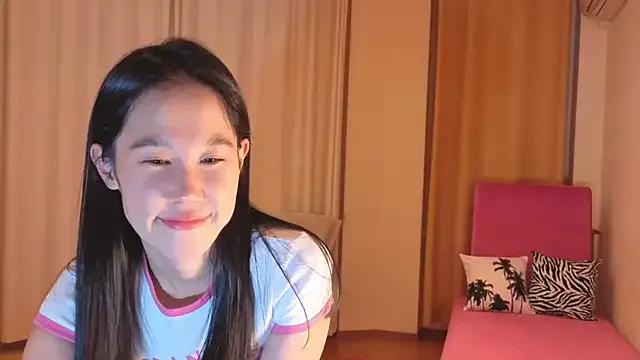 Reina__chan — Freechat on StripChat