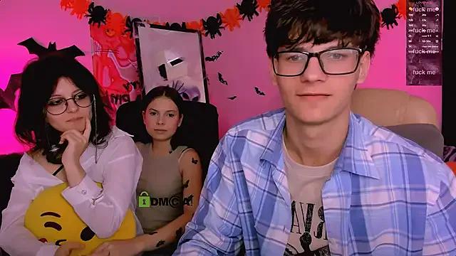 StripChat renata_sweety is Freechat renata_sweety — spank ass