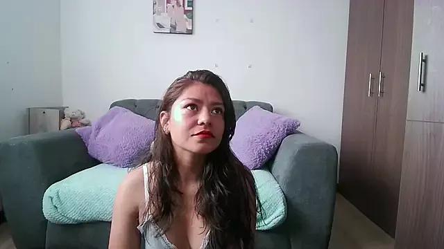 Freechat renataj on StripChat