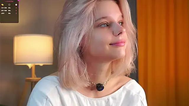 Freechat RexanneHatt on StripChat