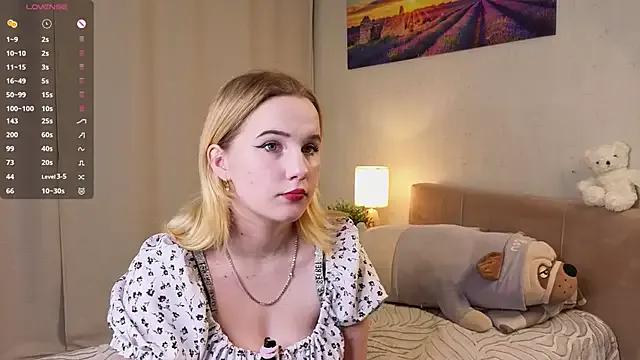RisaRagan — cute face