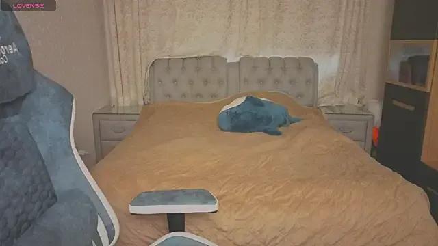 Freechat rocky_foxy on StripChat