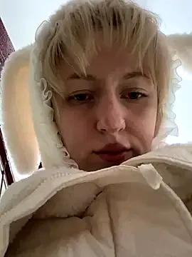 RonnieKiss — naked dancing