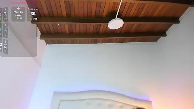 rossecollinss_ — Freechat on StripChat