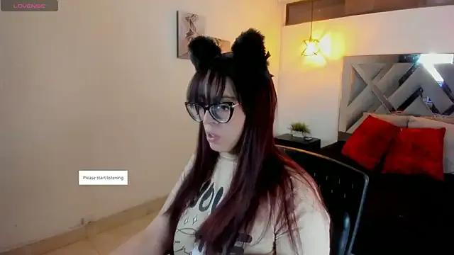 Freechat Rossi_ss1 on StripChat