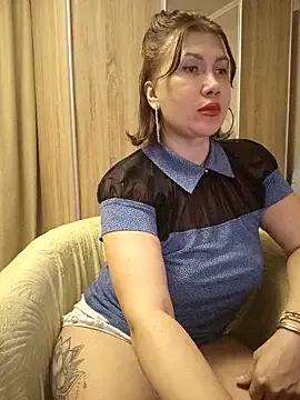 Freechat ROXOLANAA_SEXY on StripChat