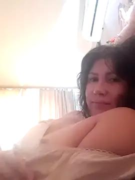 Freechat ROXOLANAA_SEXY on StripChat