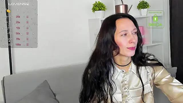 Freechat RubiHarlot on StripChat