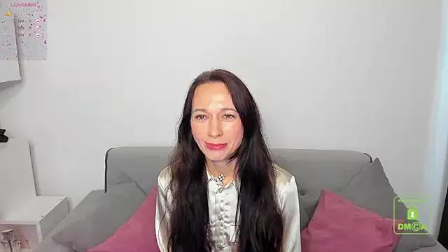 Freechat RubiHarlot on StripChat