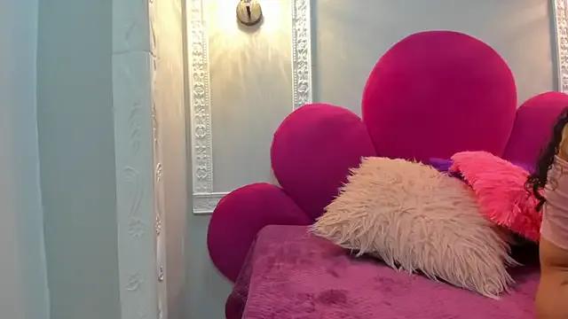 StripChat Saammy_17 is Private Saammy_17 — control toy by 5 min