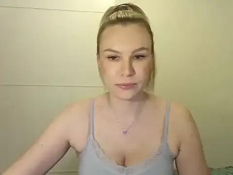 StripChat SadieBrilliance is Freechat SadieBrilliance — MAKE ME WET