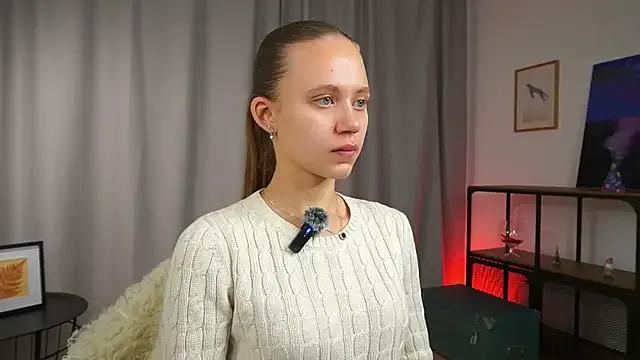 SageRodocker — sexy play with my hair and eye contact