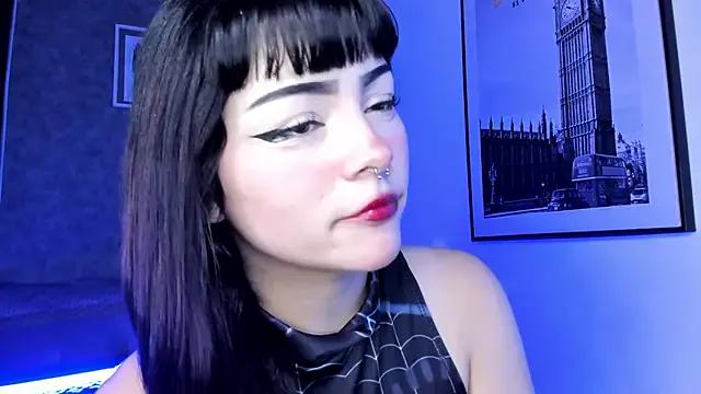 sakuramoss — suck fingers + saliva