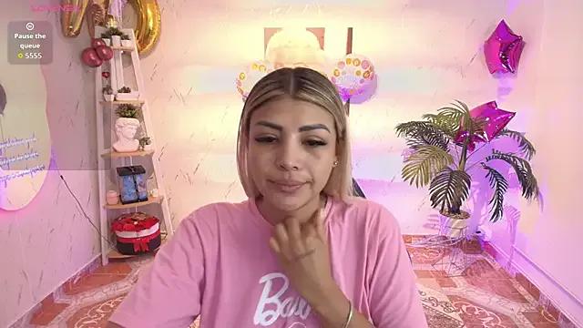 Freechat SALOOMEE__ on StripChat