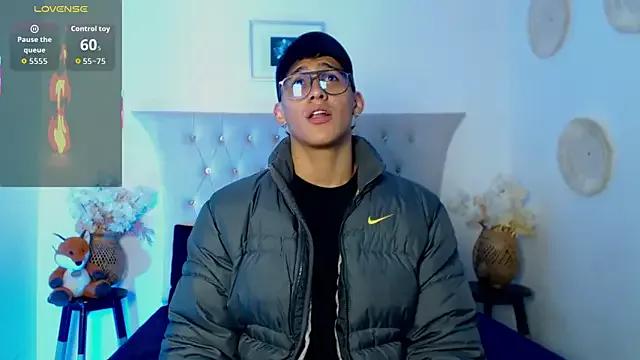 SalvadorFit — FULL NAKED 