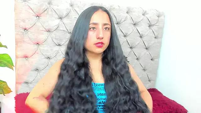 Samanta_Fischer — Show my sexy ass 