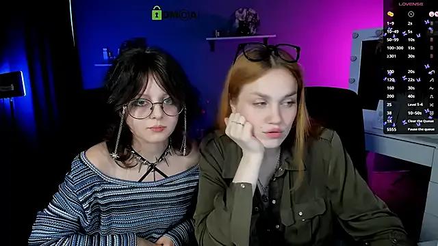 samanta_hotty — spank afina with a whip