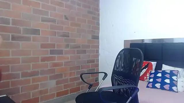 Freechat samantha__karolstone on StripChat