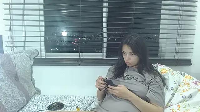 Samantha_Hank1 — Freechat on StripChat