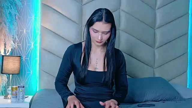 samiradoll — spank ass