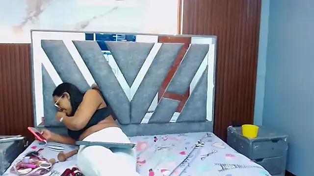 Freechat sanabrl_tits on StripChat