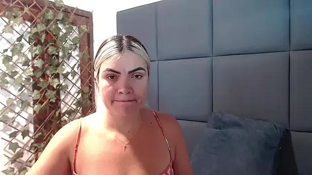 sandra_perez1 — Freechat on StripChat