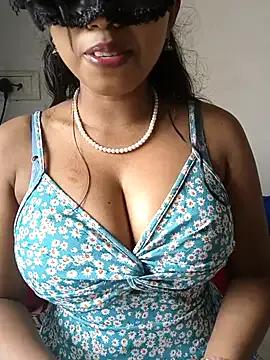 sandy_naughty — Bikini show