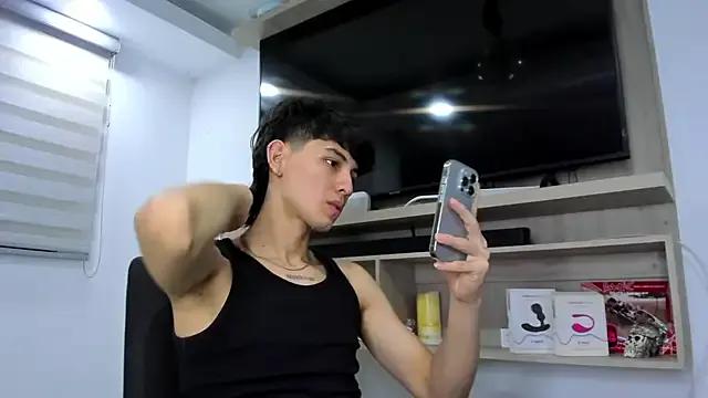 Santi_delacruz — RUB MY PANTS