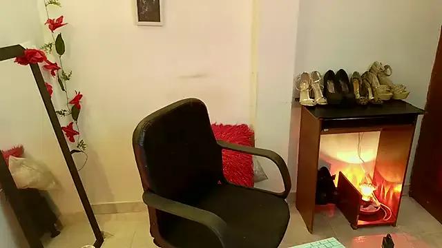 Private sapphire_lilac on StripChat