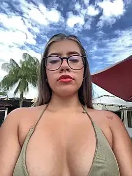 sara_calderon on StripChat 