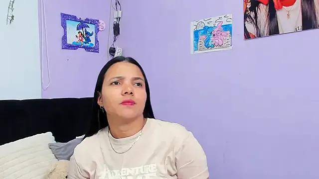 Freechat sara_mendez2 on StripChat