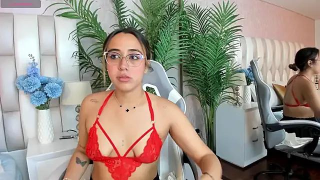 sara_ospina_ — STRIPTEASE 