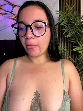 sara_roy04_ — spanks ass x 5