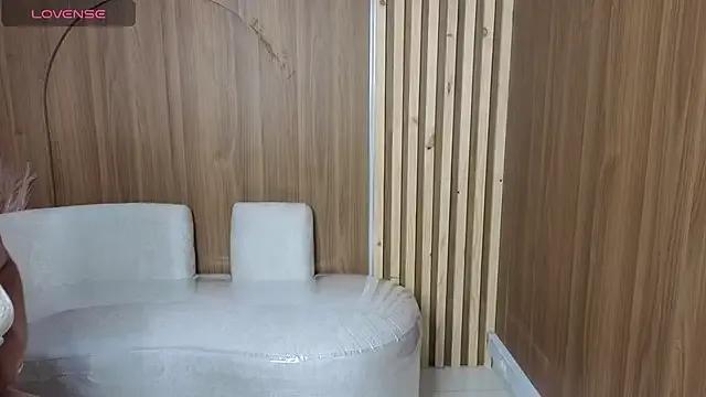 Saraah_Tx — ride dildo + cum