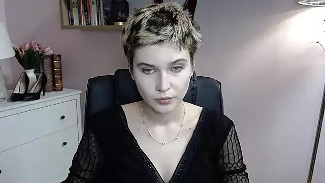 sarah_perfect on StripChat 