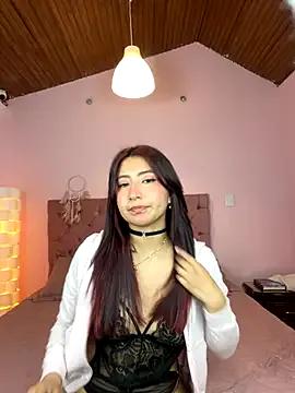 saramooon — SUCK MY TOES