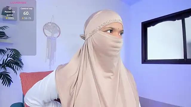 Freechat saray_halam on StripChat