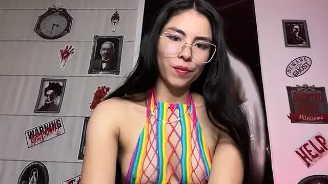 Freechat sasha_jonne on StripChat