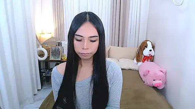 scarlet_smith7 — make me happy and cum